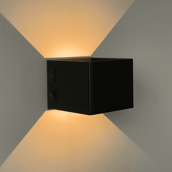 K-NATICS Wireless Qube Light
